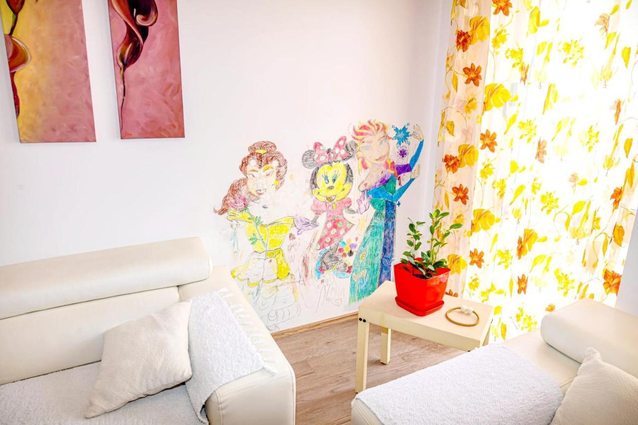 Happy Stories' Apartment In City Centre Шкодер Экстерьер фото