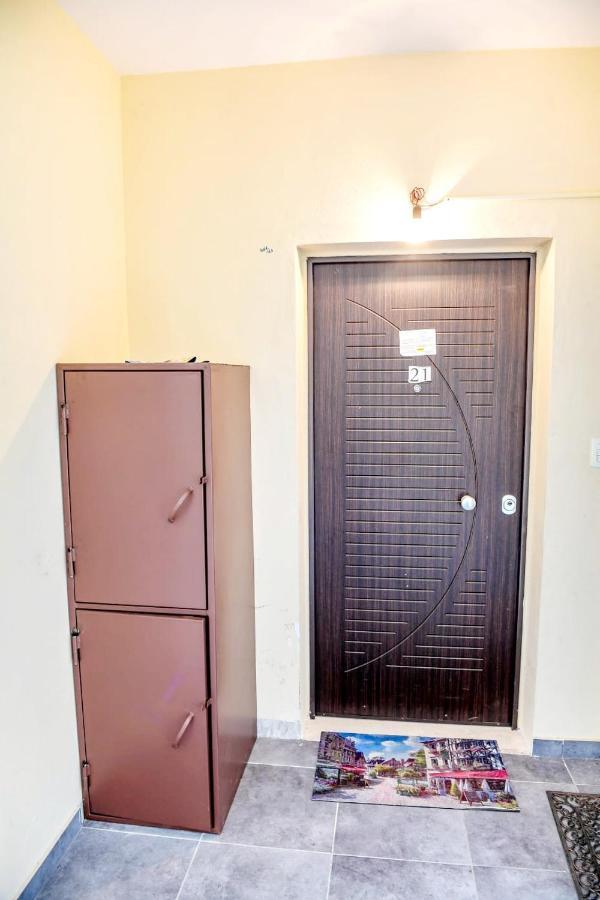 Happy Stories' Apartment In City Centre Шкодер Экстерьер фото